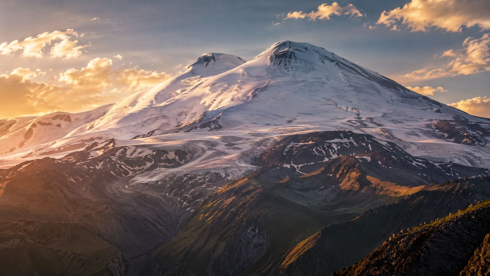 Mount Elbrus: Europe’s Highest Peak and Hidden Gem